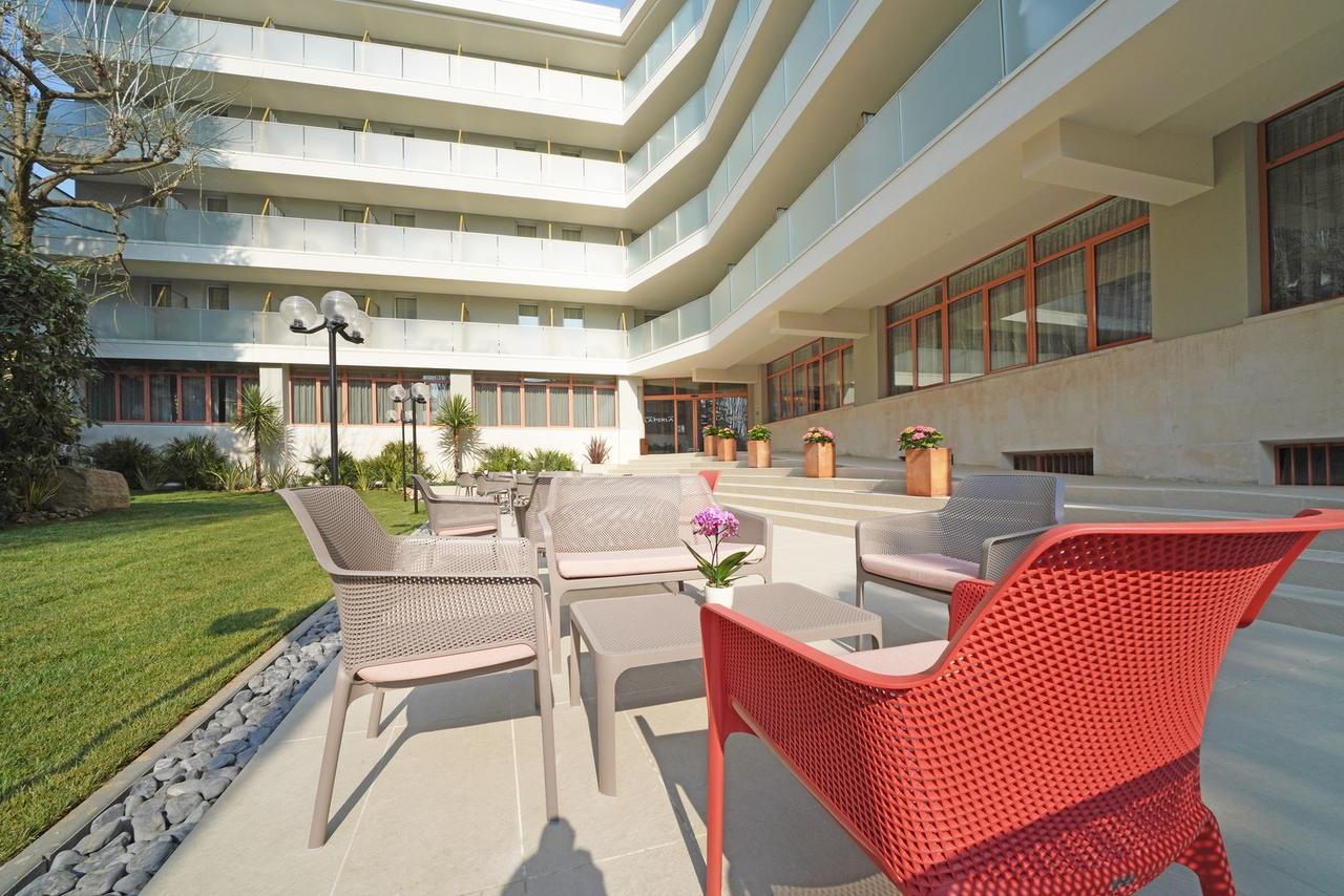 גארדה Hotel La Perla - Bike Hotel מראה חיצוני תמונה
