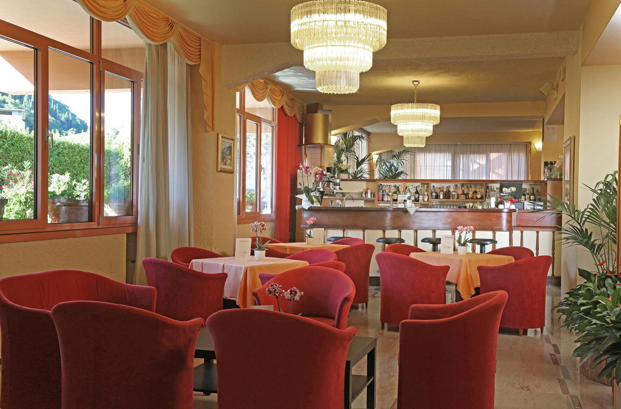 גארדה Hotel La Perla - Bike Hotel מראה חיצוני תמונה